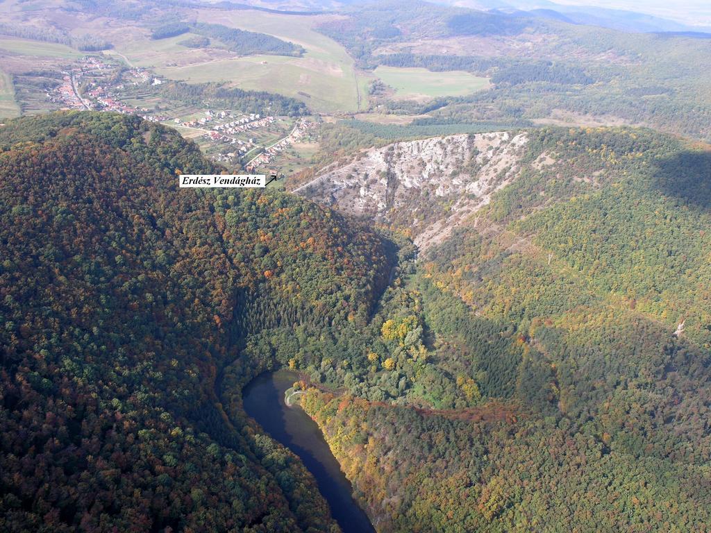 Hotel Erdesz Vendeghaz Uppony Exteriér fotografie